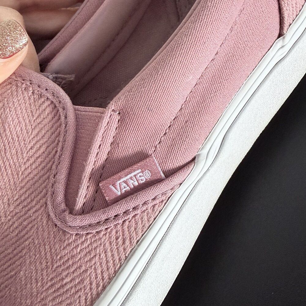 Vans Classic Slip-On Pink Herringbone Sneakers Women’s 9.5 (Men’s 8) Low Top - Picture 13 of 15